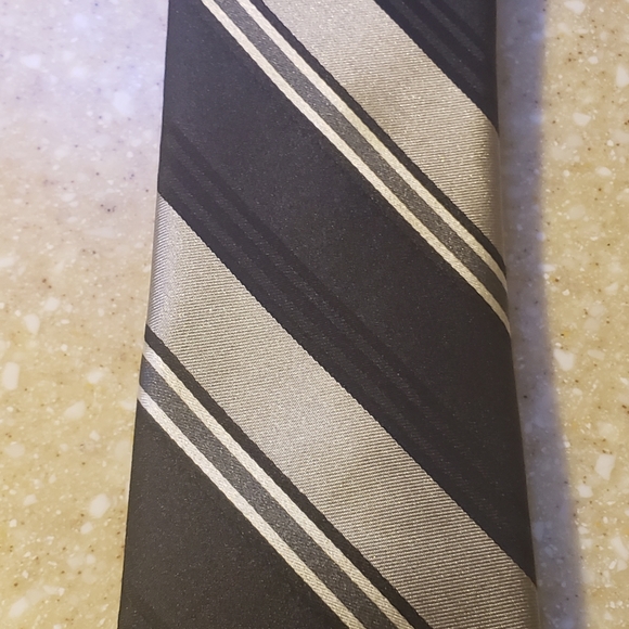 Esquire tie 👔 - Picture 2 of 7